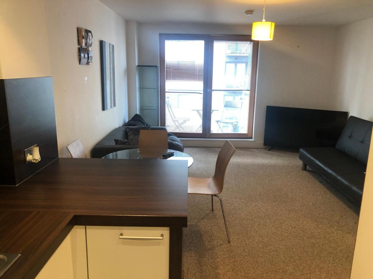 Lovely Serviced Apartment 2Min 2 City Center Manchester Dış mekan fotoğraf